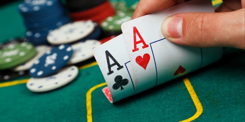 Tìm Hiểu Về Ranking Poker 77Bet- Tại Sao Nó Quan Trọng? 4 Mẹo để cải thiện kỹ năng đọc ranking poker